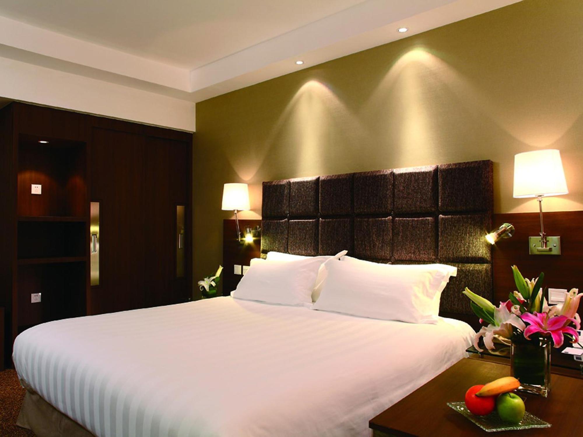 Deluxe Room King
