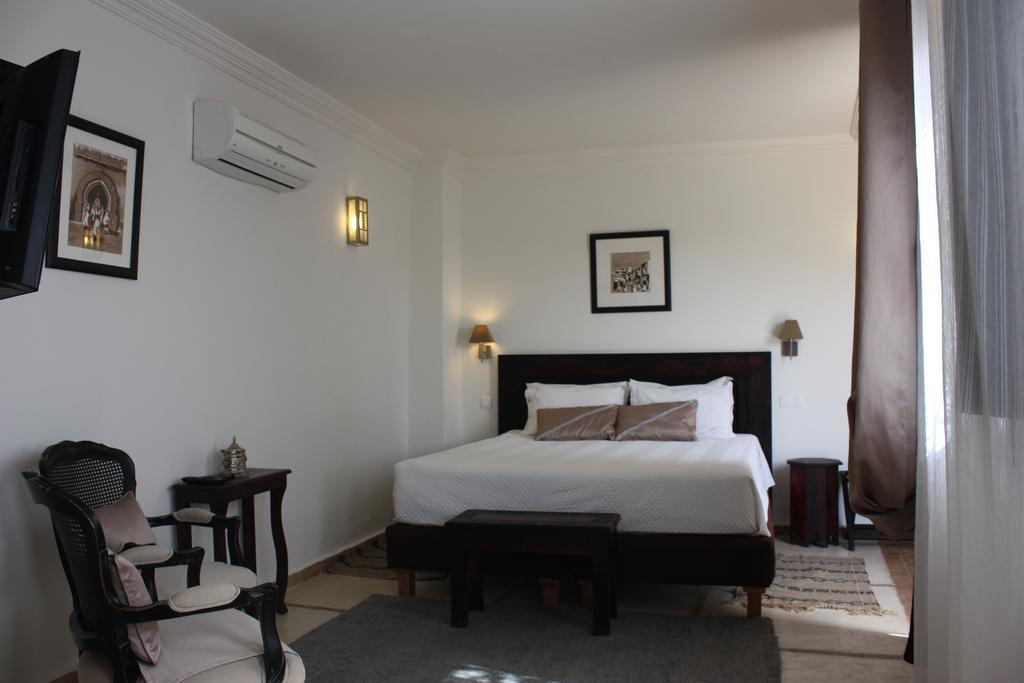Large Double Room,825005255:JPEG
