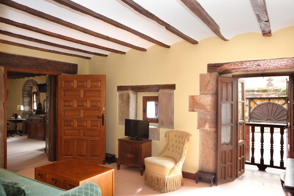 Habitación doble con salón