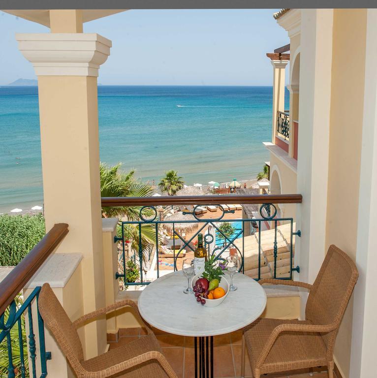 Superior Studio Bay View