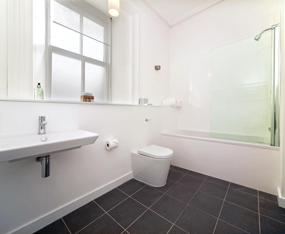 Deluxe Double Room Side Sea View