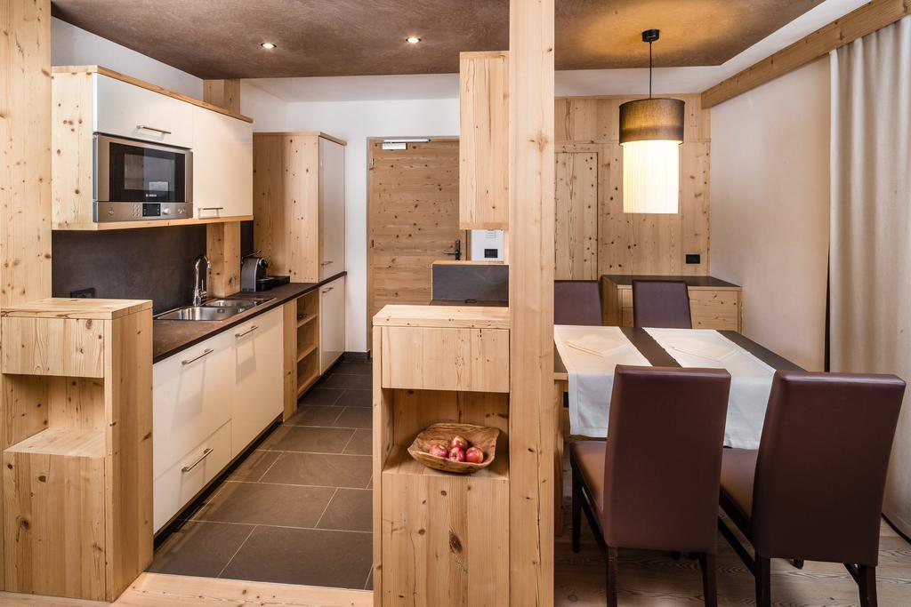 Two-Bedroom Suite (4 Adults)