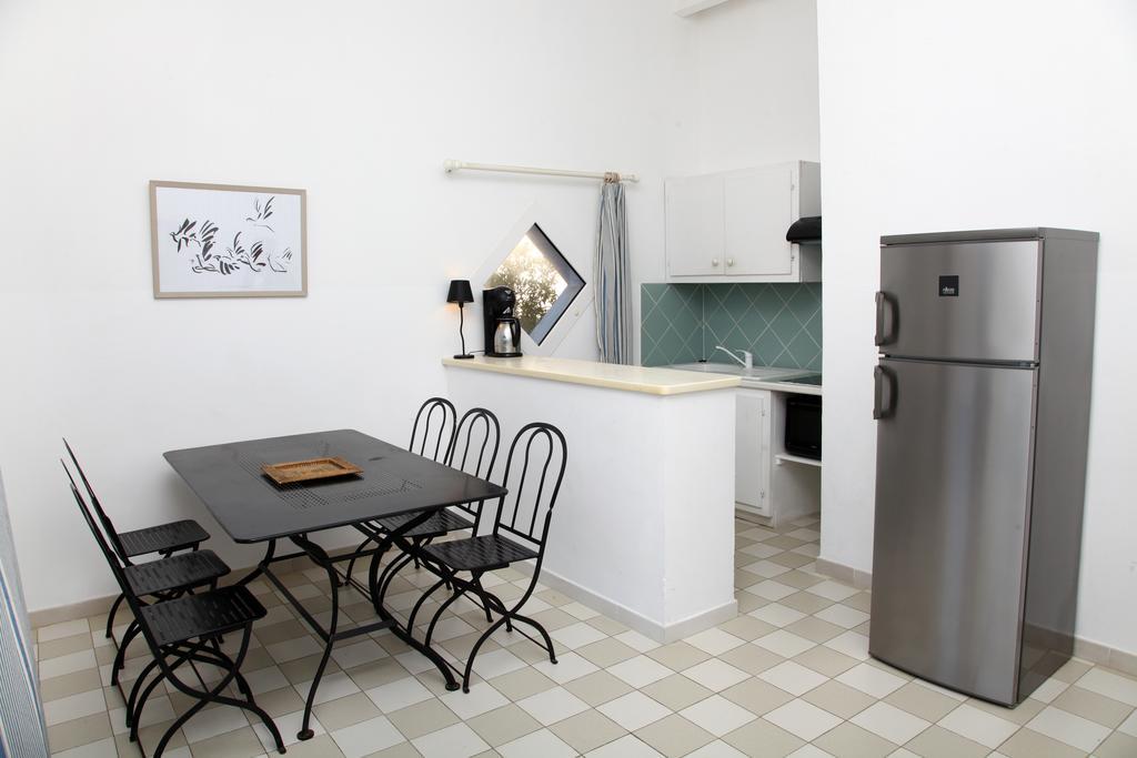 One Bedroom Apartment,228499631:JPEG