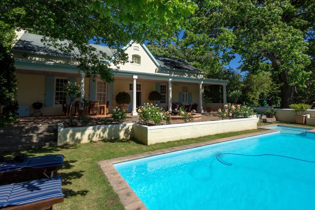 Self Catering Villa,323827141:JPEG