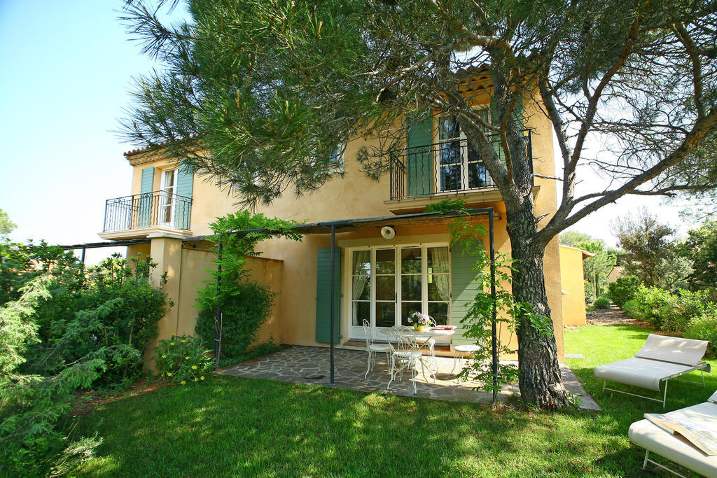 Three-Bedroom House,249856729:JPEG
