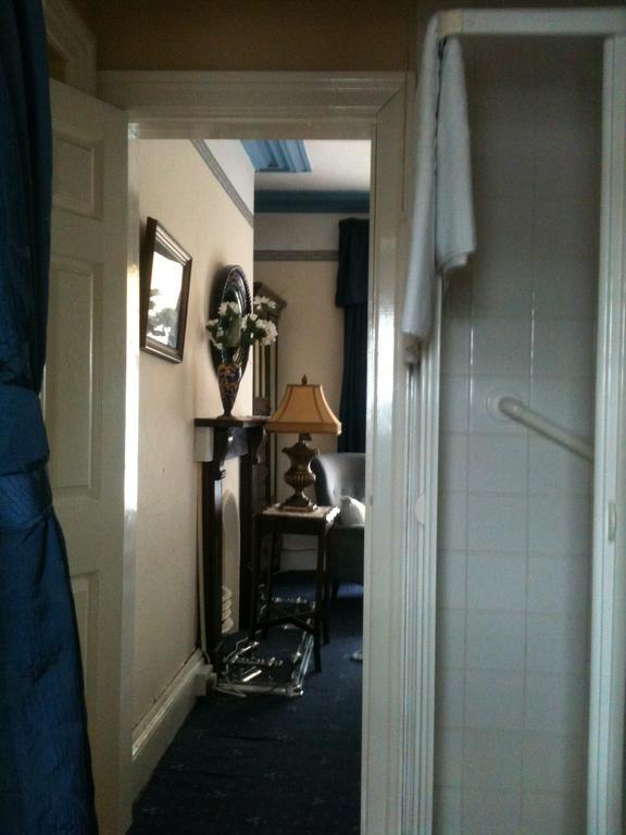 Double or Twin Room with En Suite