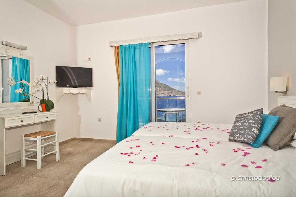 Studio Open Plan Sea View