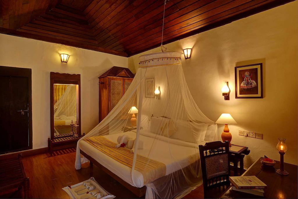 Standard Double Room,189929500:JPEG