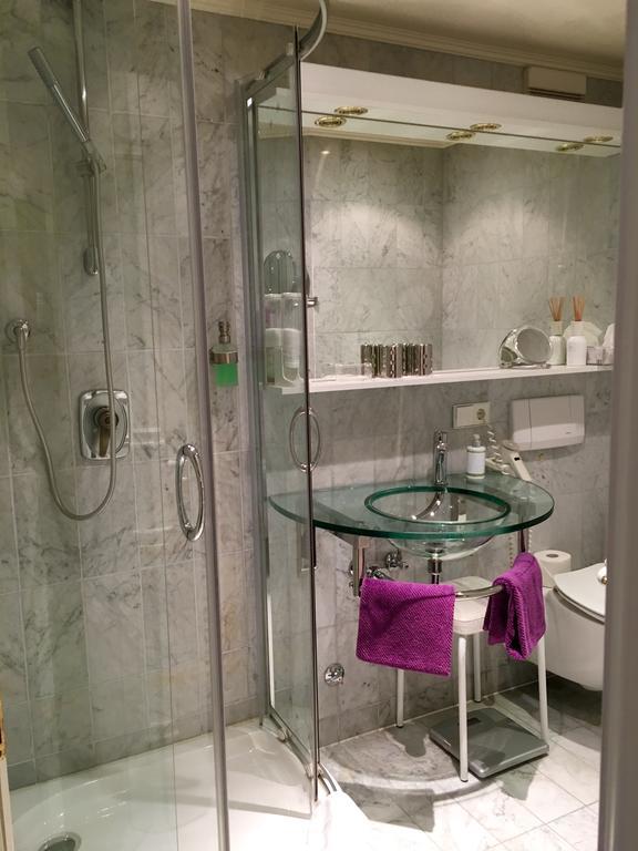Superior Doppelzimmer mit Terrasse und Gartenblick