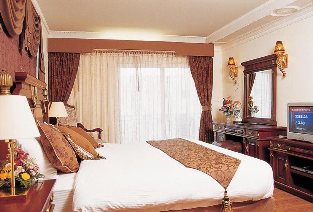 One-Bedroom Suite