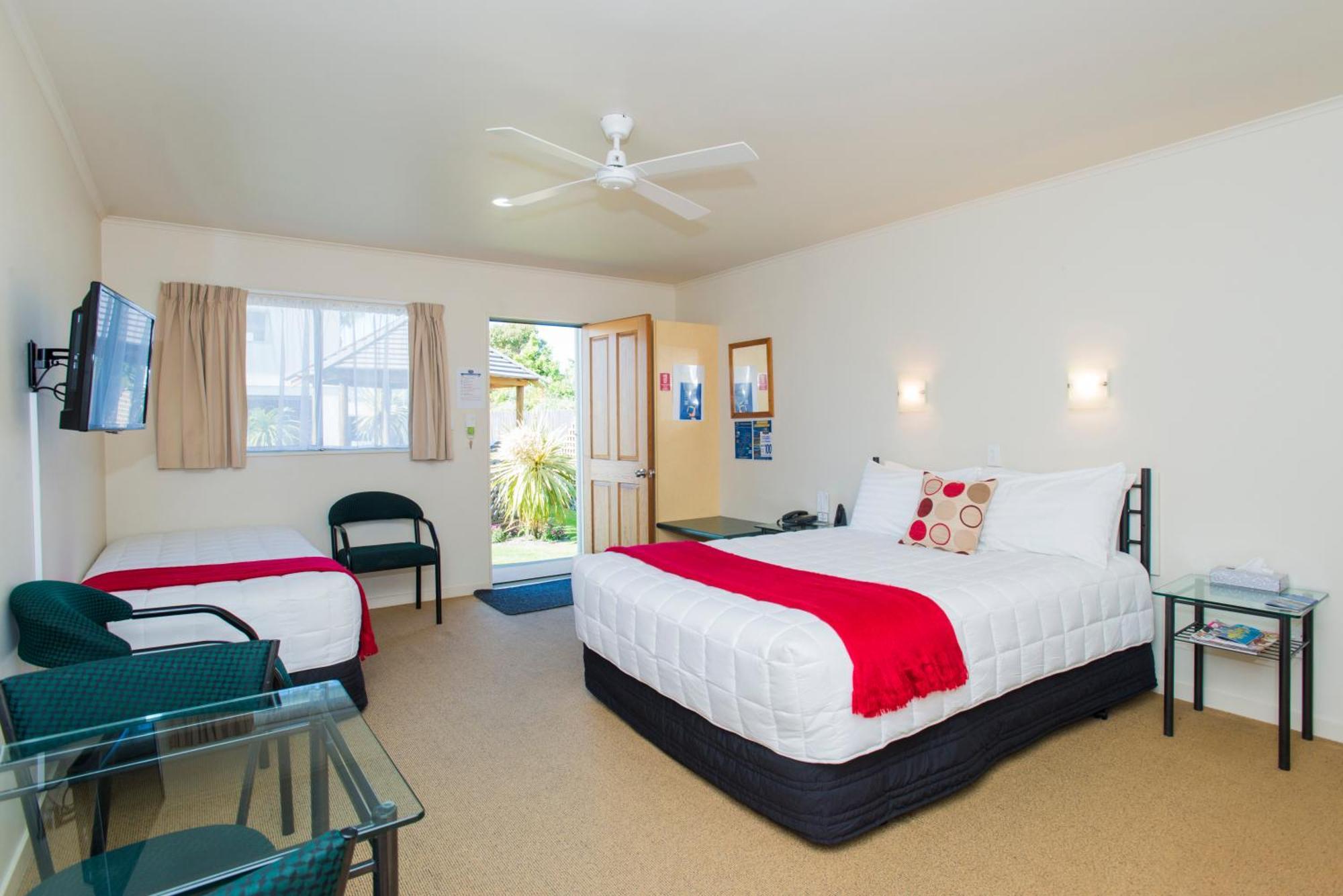 Superior Studio with Private Spa Bath