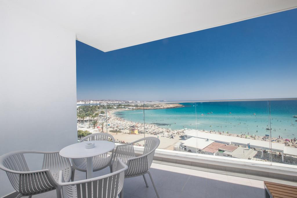 Suite Deluxe con Vista Mare