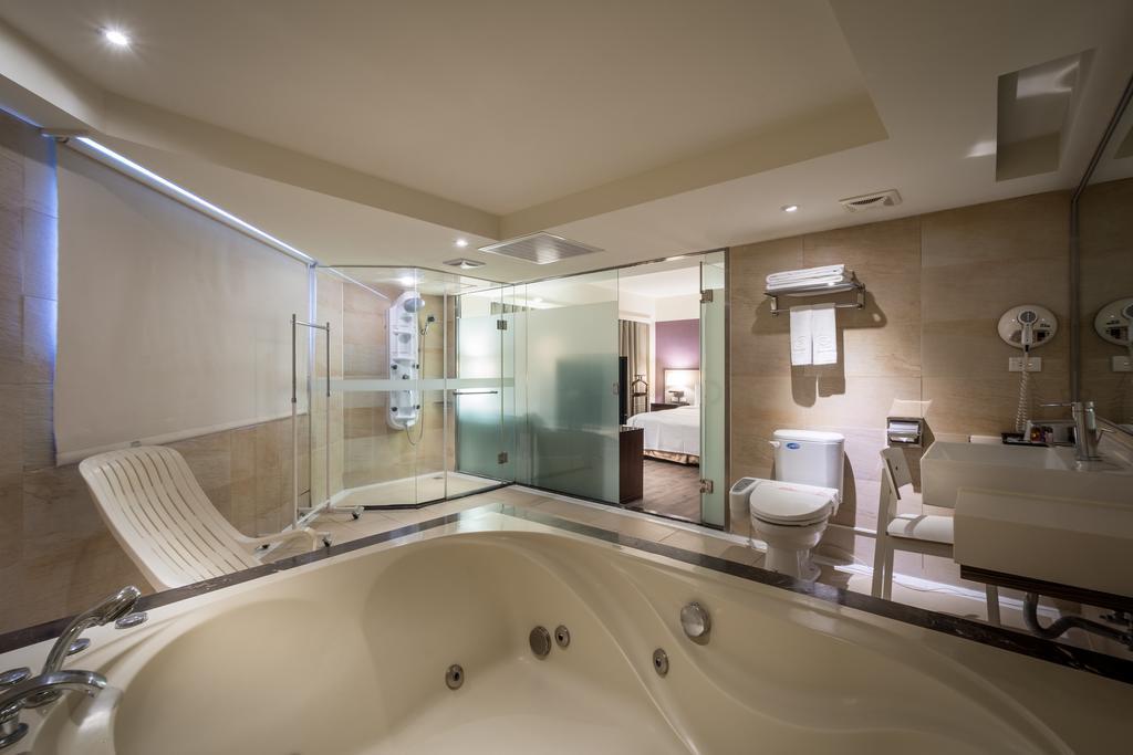 VIP King Room