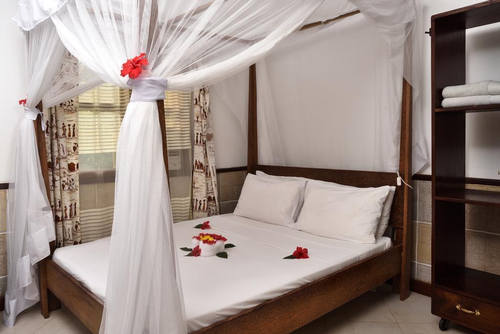 Double or Twin Room with Garden View