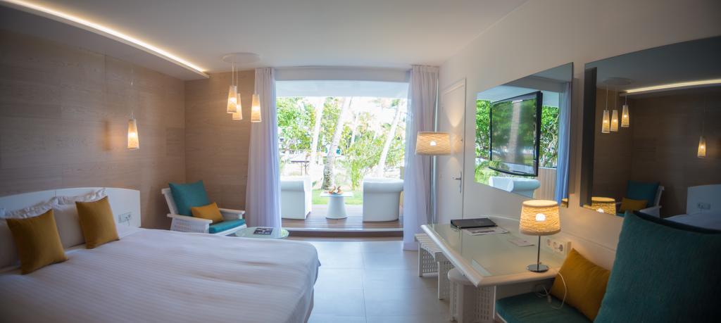 Sea View Room King size Bed Beach Terrace,1773732478:JPEG