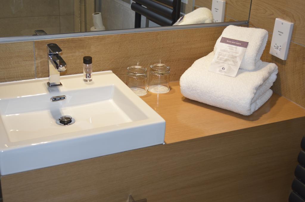 Classic Double or Twin Room,1111817463:JPEG