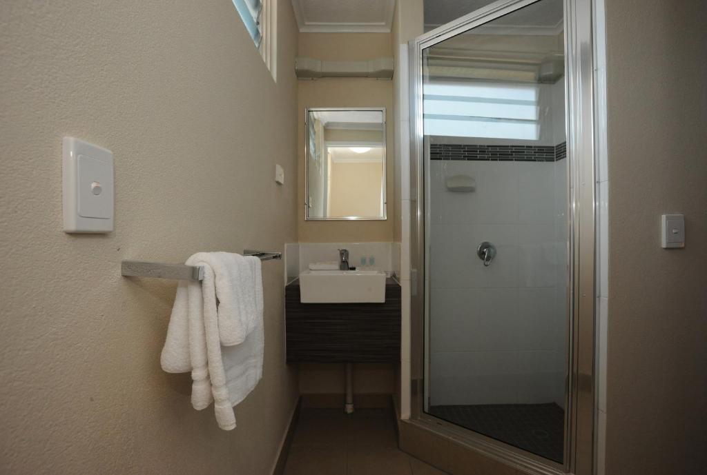 Pet Friendly Standard Queen Room