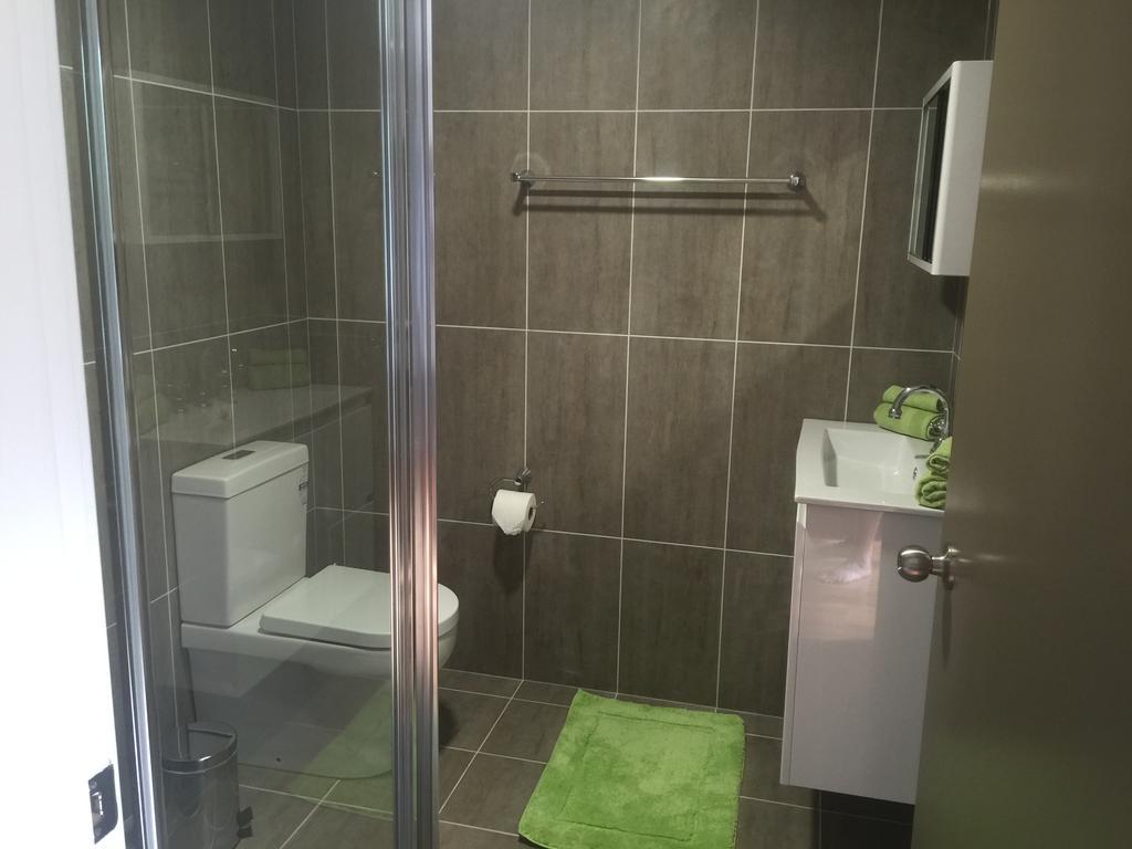 Premium Queen Room