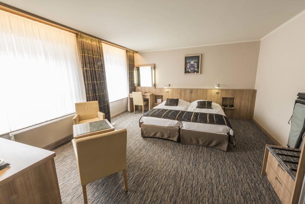 Executive Twin Room,1187097709:JPEG