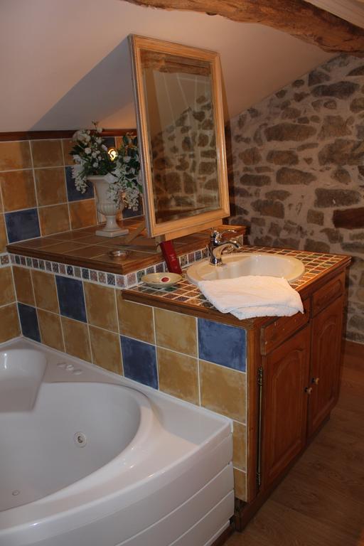 Chambre Double avec Baignoire Spa