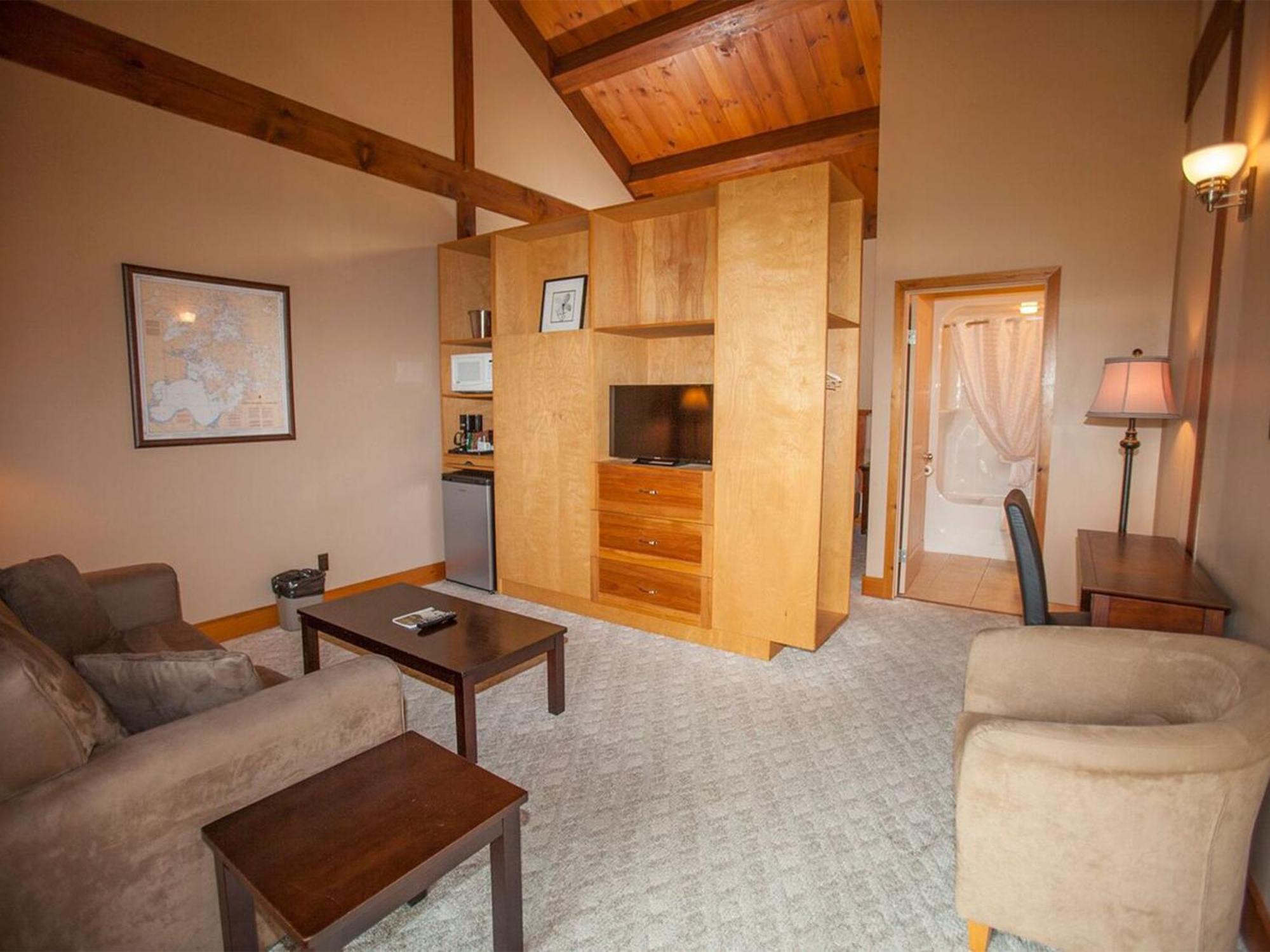 Queen Suite