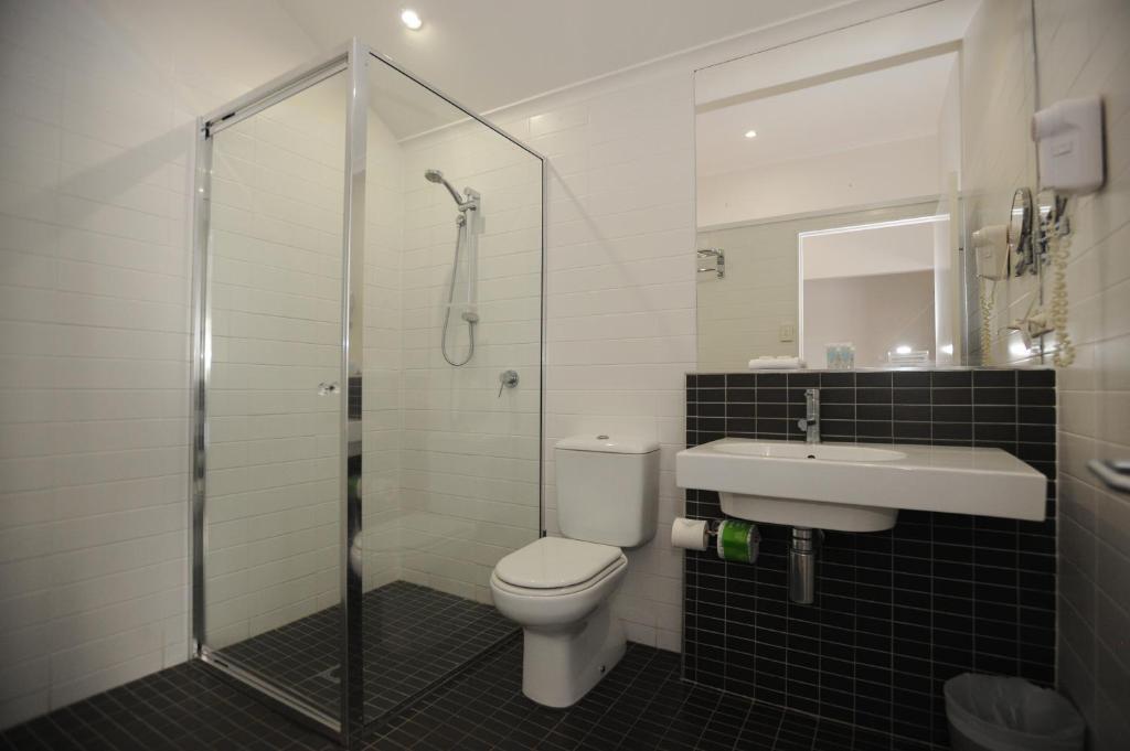 Premium Two-Bedroom Apartment - Not pet friendly