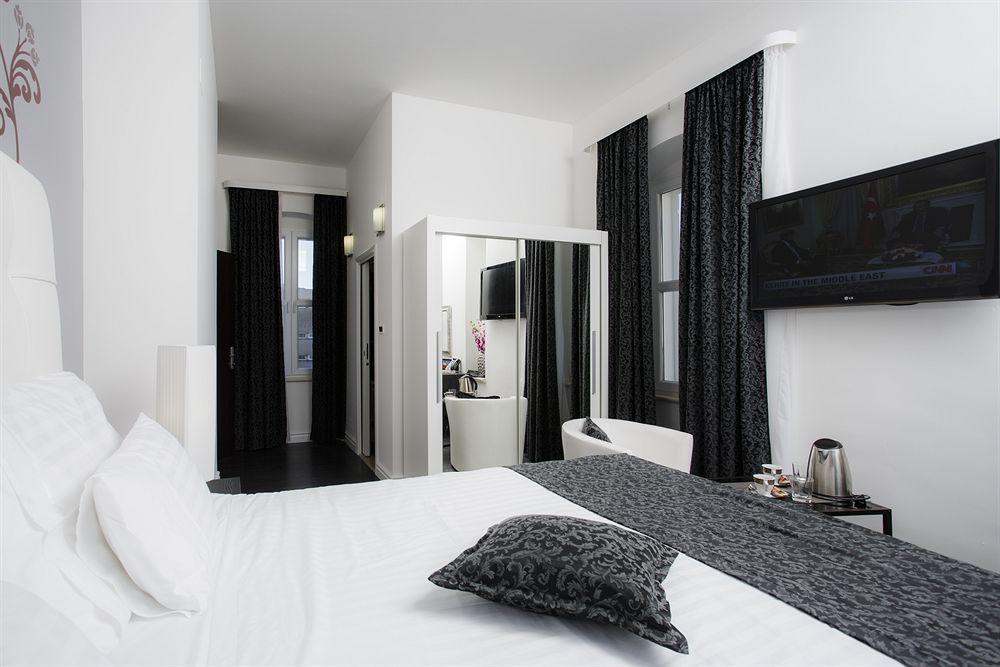 Superior Double Room with City View
