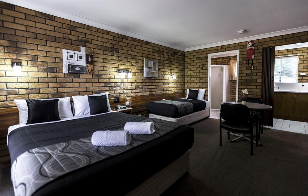 Double or Twin Room with Kitchennette