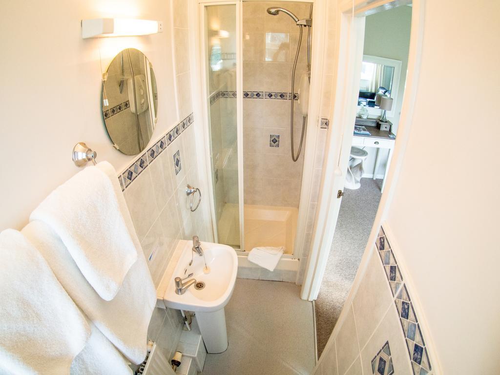 Double or Twin Room dogs welcome,1771818765:JPEG