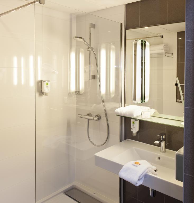 Chambre Lit Queen-Size Confort