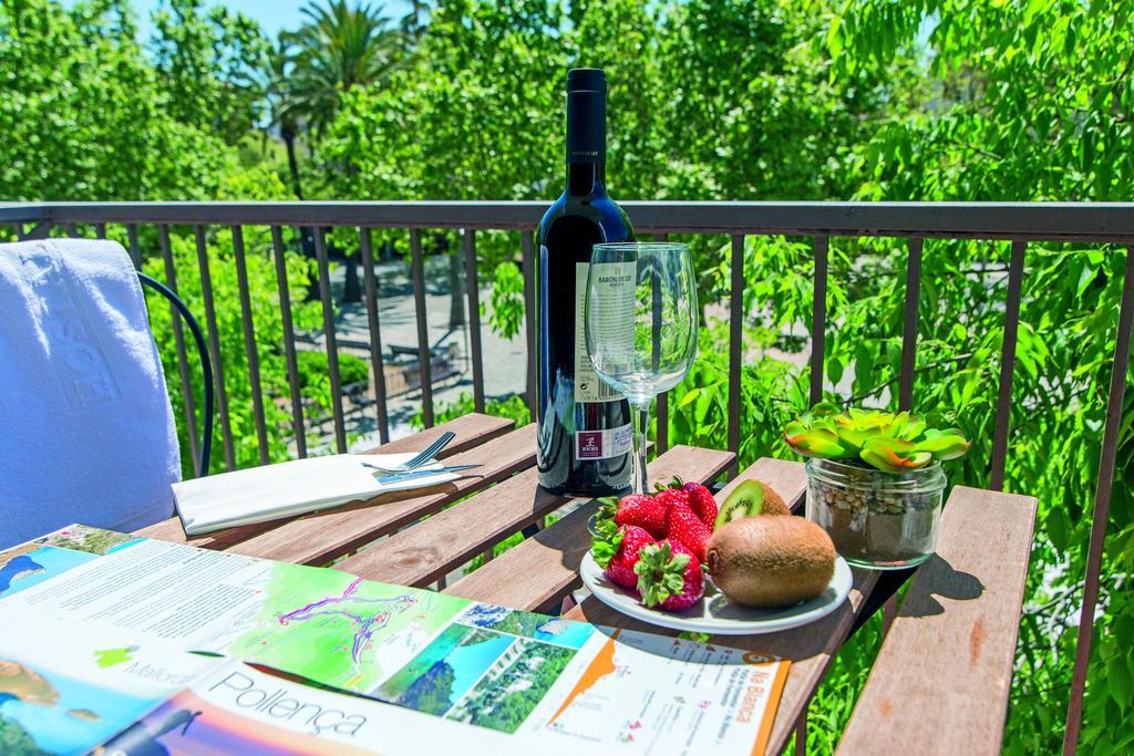 Doppelzimmer mit Balkon