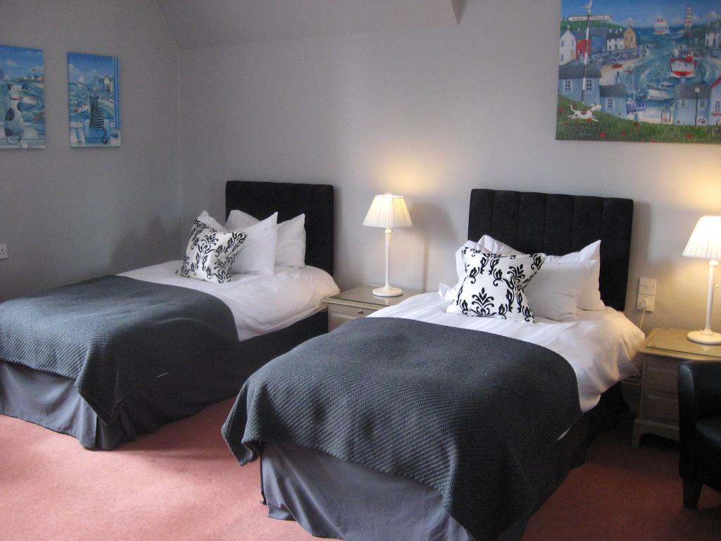 Twin Room,400456755:JPEG