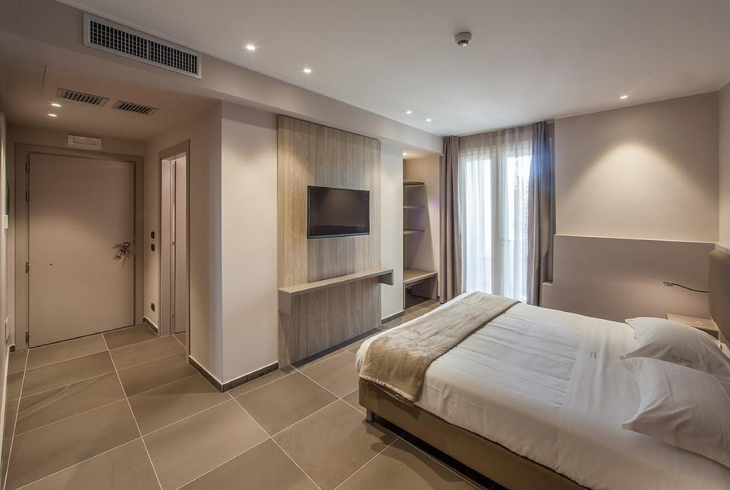 Classic Double or Twin Room,1278528433:JPEG