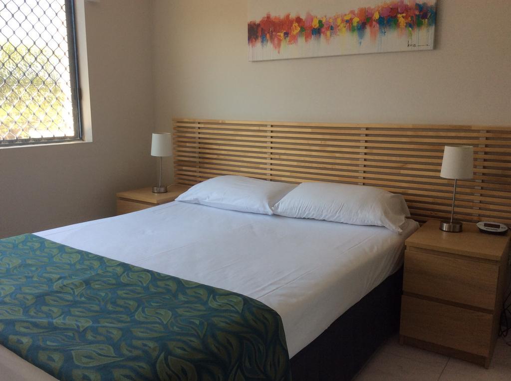 One-Bedroom Apartment,403775310:JPEG
