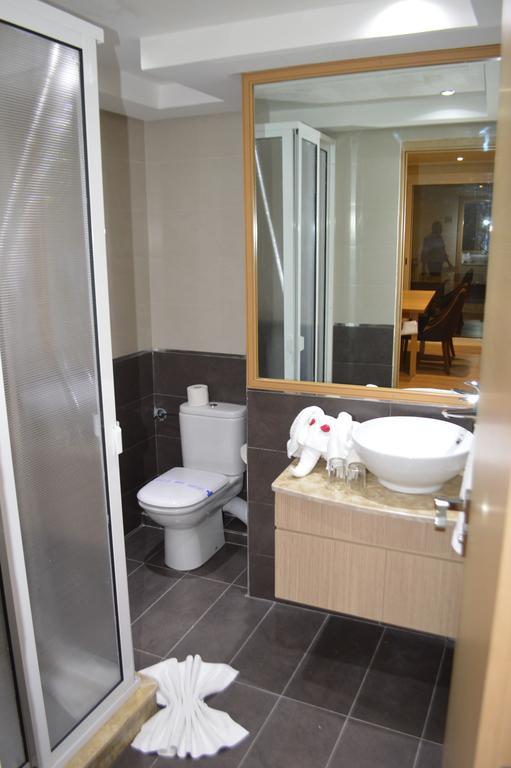 Three-Bedroom Suite Kitchenette,422328765:JPEG