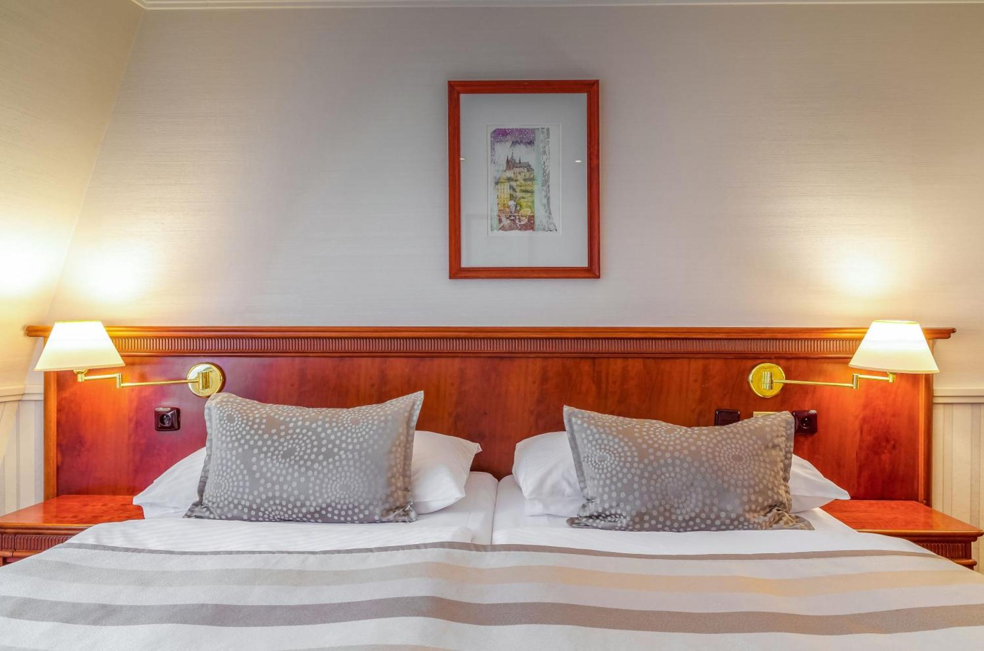 Double or Twin Room Garden View