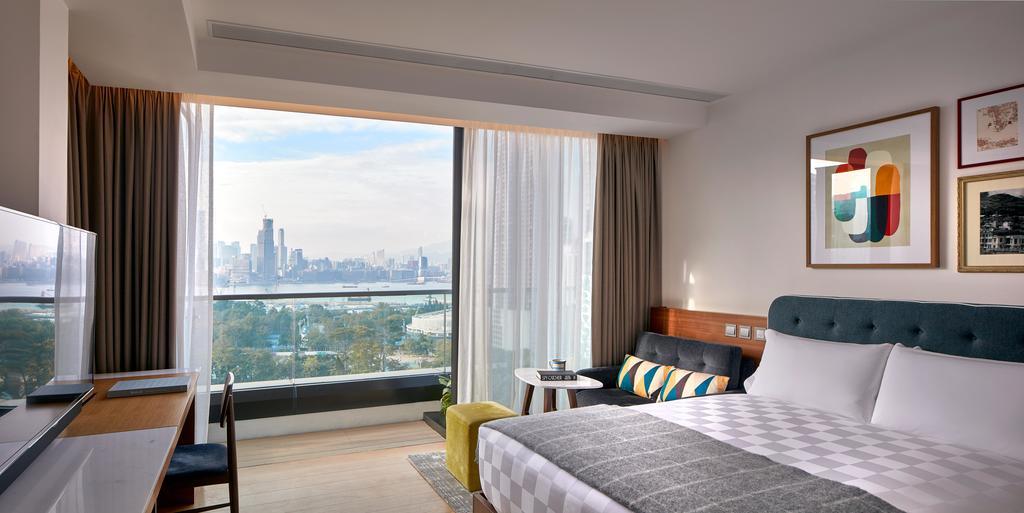 Superior Studio with Harbour View and Balcony
