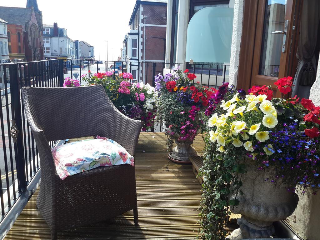 Edwardian Suite Balcony