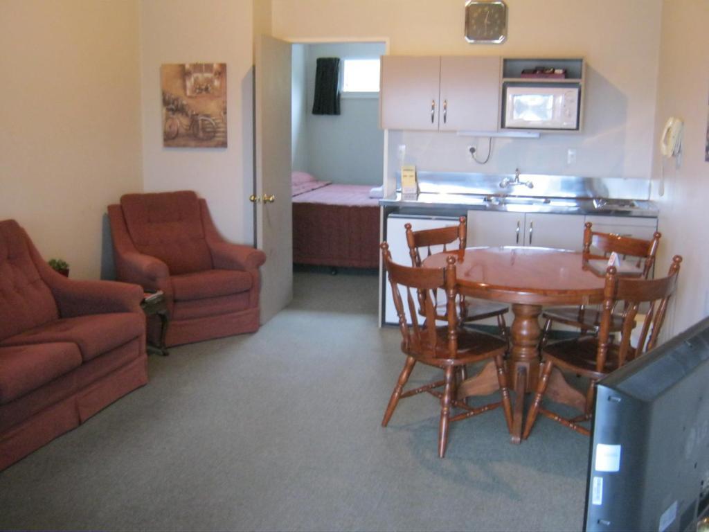 Two-Bedroom Apartment Split Level