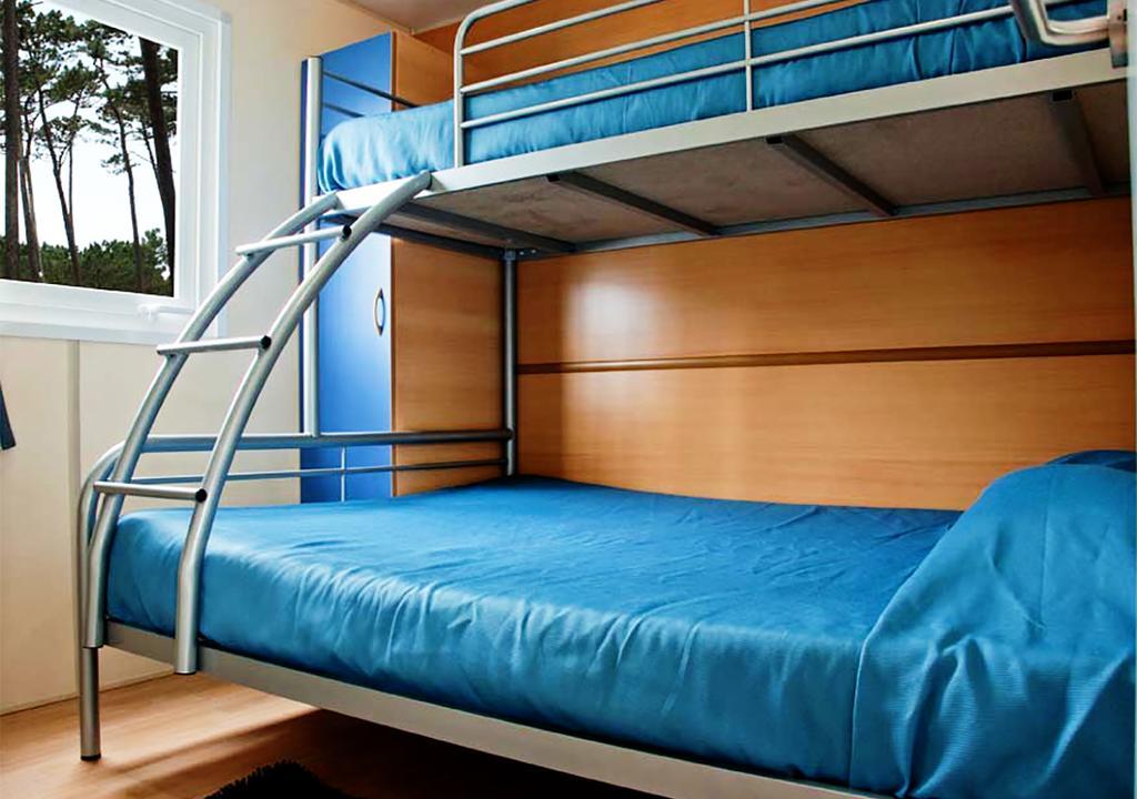 Mobile Home,448453737:JPEG