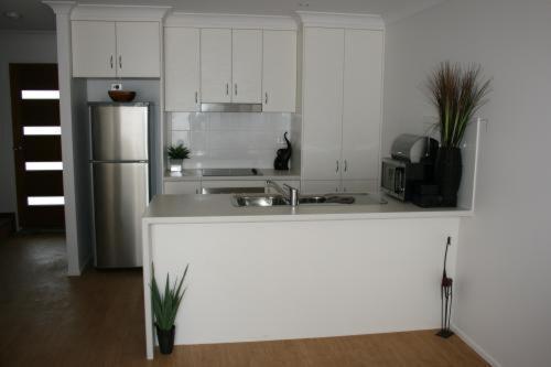 2 Bedroom Apartment - Overnight