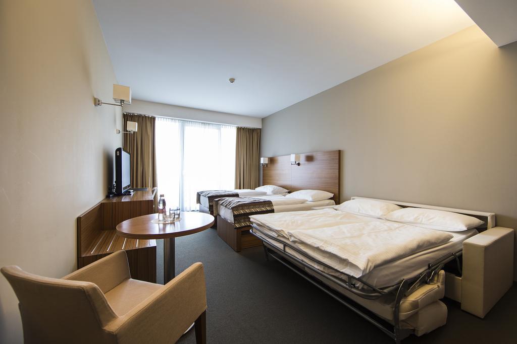 Angebot - Familienzimmer mit Ski- & Spa-Paket