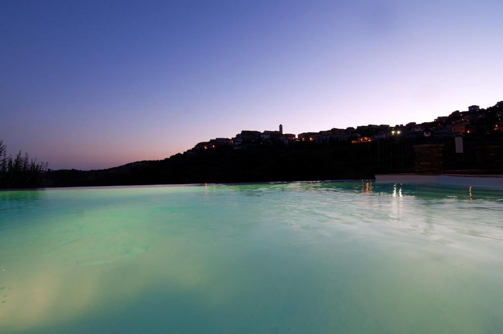 Appartamento con 1 Camera da Letto e Vista Mare