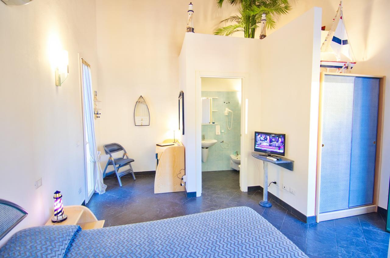Chambre Double ou Lits Jumeaux Deluxe Supérieure