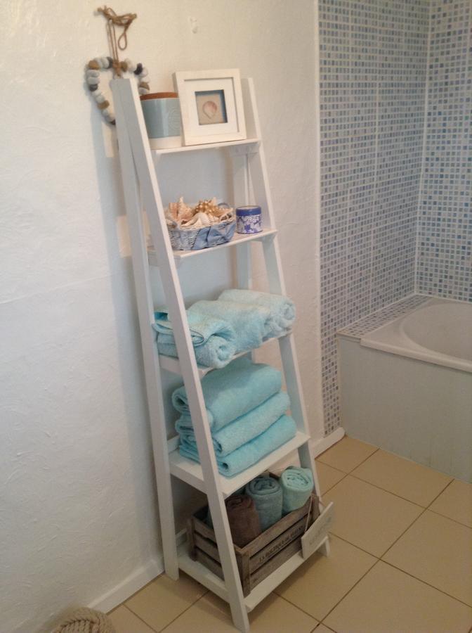 Double Room Private External Bathroom