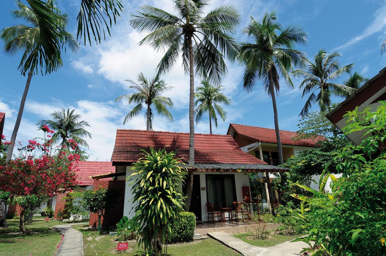 Quad Beach Villa