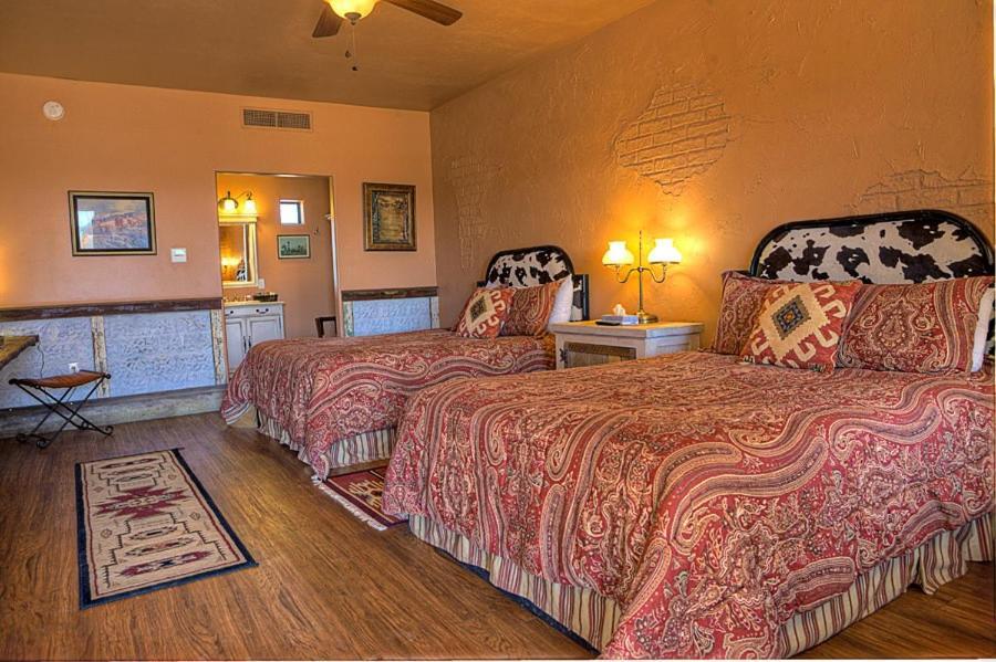Queen Room with Two Queen Beds