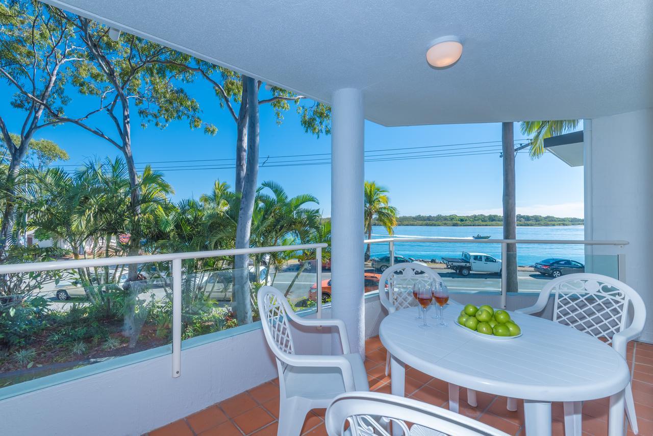 Deluxe Two-Bedroom Apartment - Water Front