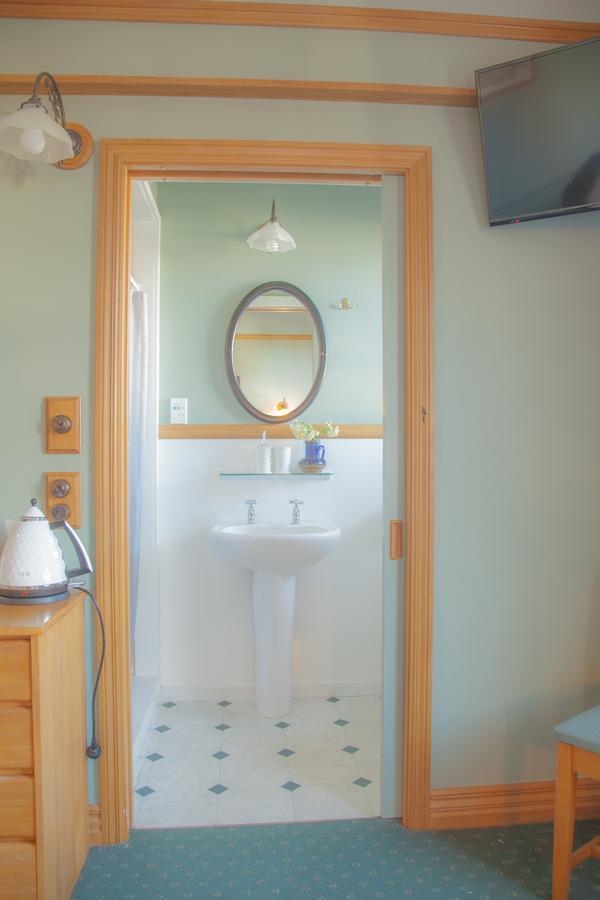 Twin Room Heritage Wing
