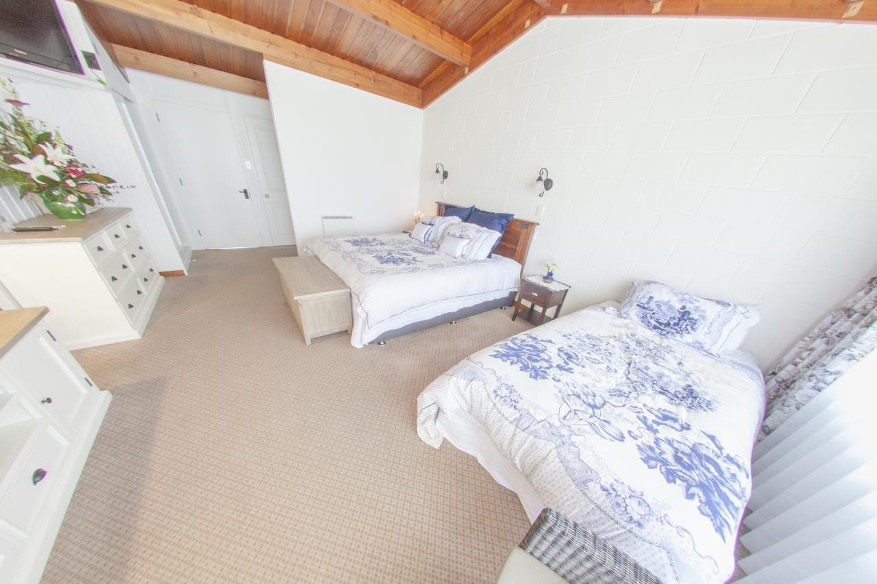 Chalet Spa Bath